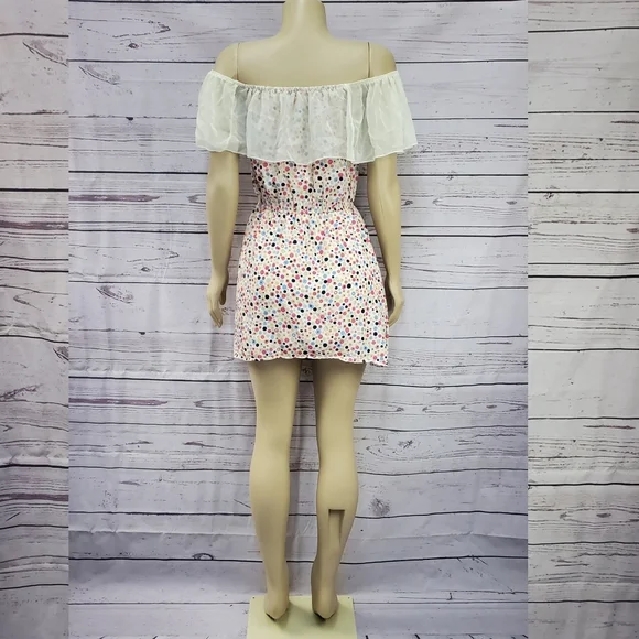 small off shoulder summer dress - Picture 3 of 6